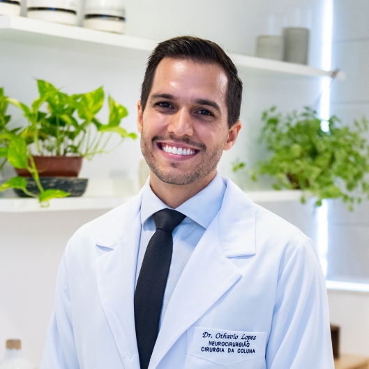 Dr. Othavio Gomes