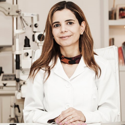 Dra. Ana Carolina