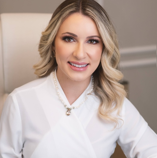 Dra. Vanessa Catalá
