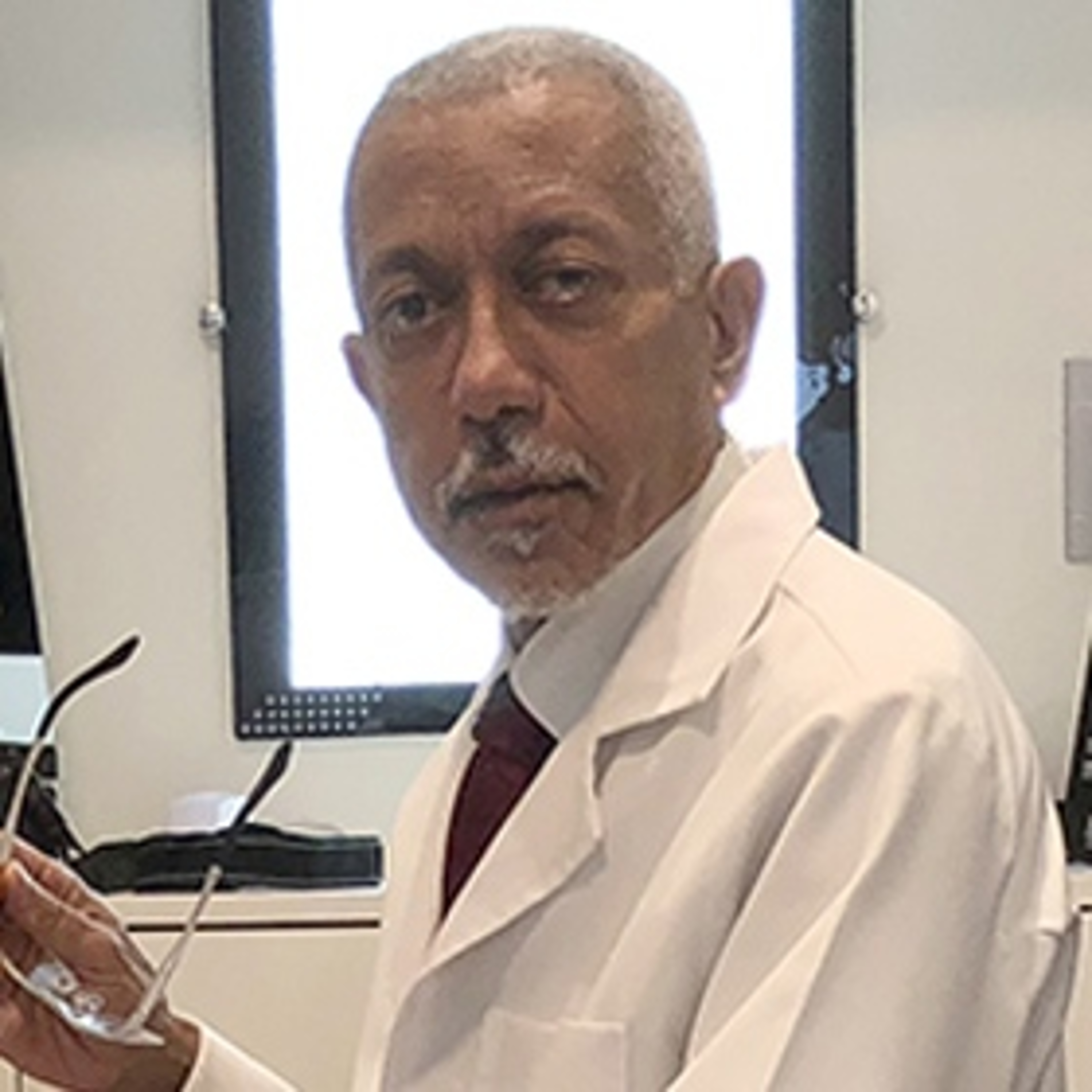 Foto de Dr. Fernando Assumpção