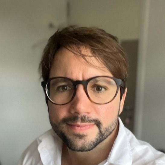 Dr. Felipe Moraes