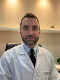 Dr. Daniel Bottignon