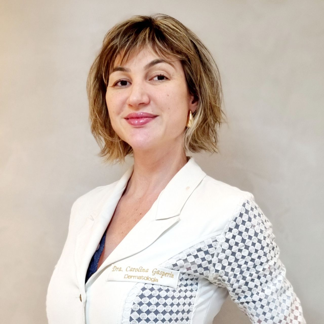 Dra. Carolina Gasperin