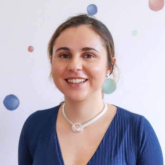 Dra. Nathália Costa