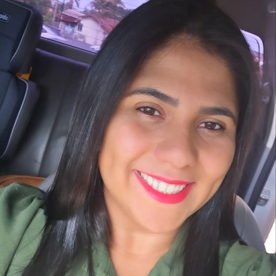 Dra. Mariane Oliveira