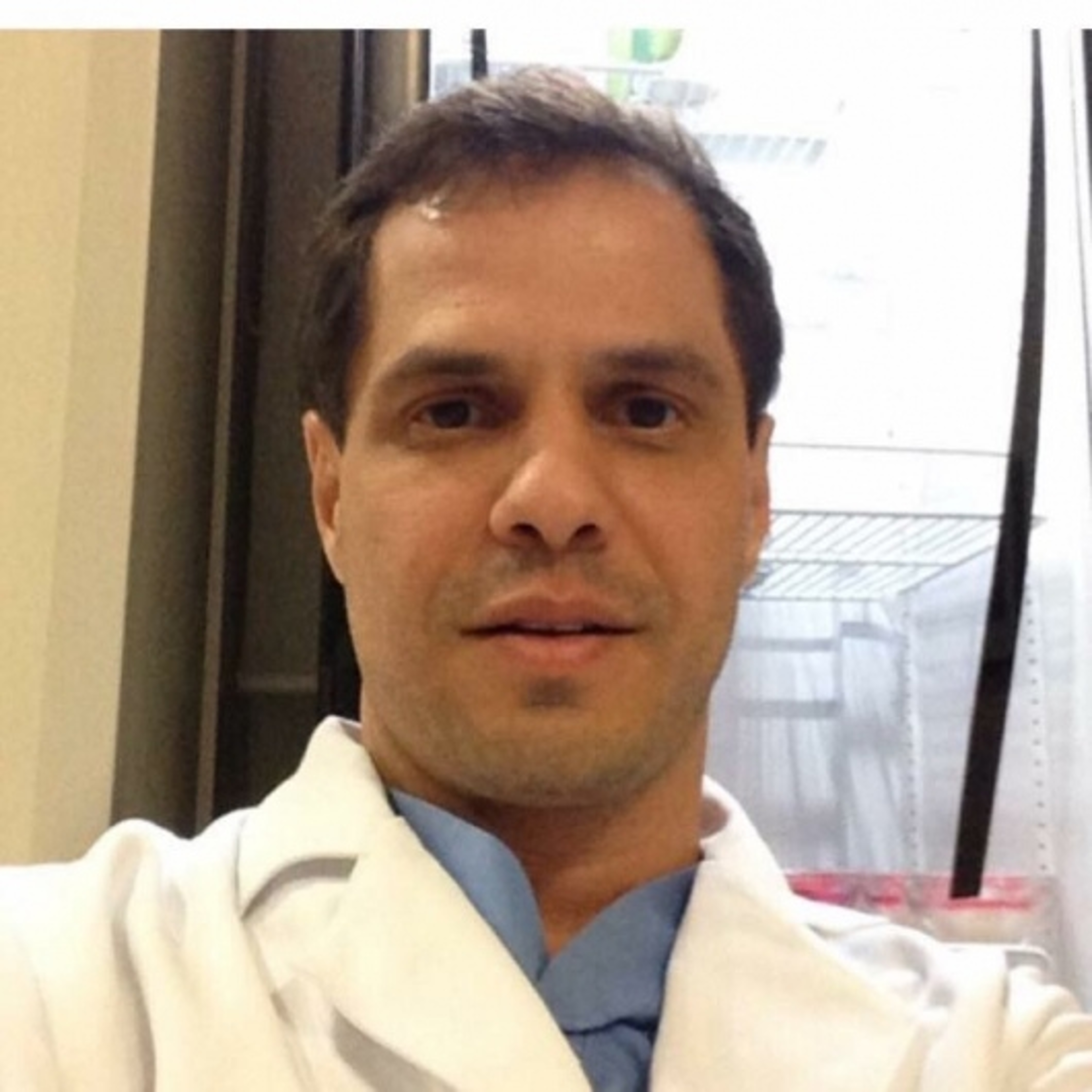 Dra. Alex Celullare
