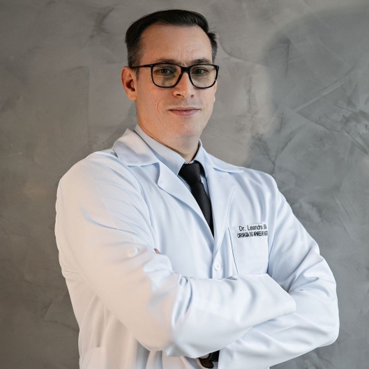 Dr. Leandro Billó