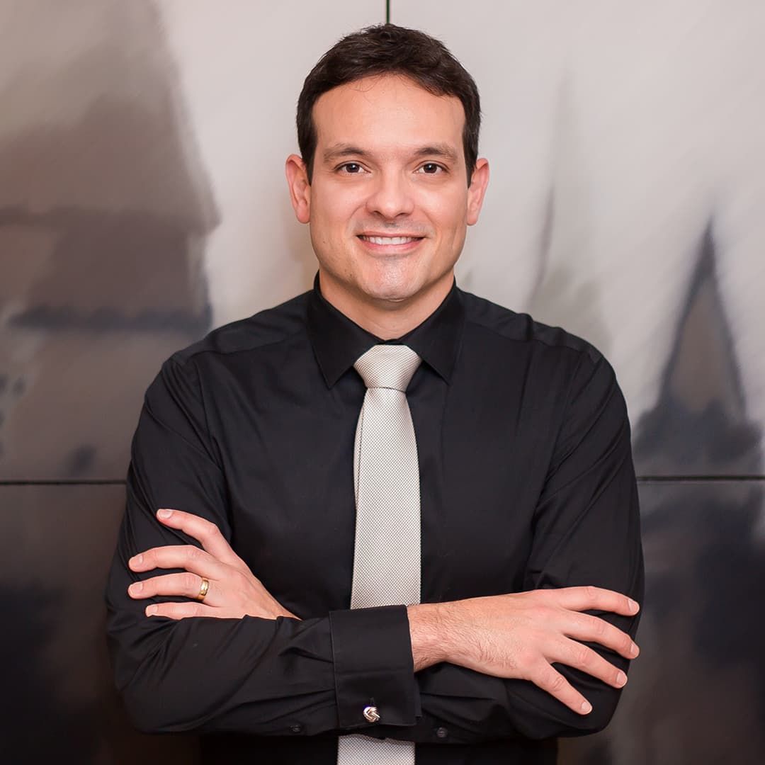 Dr. Luciano Campelo
