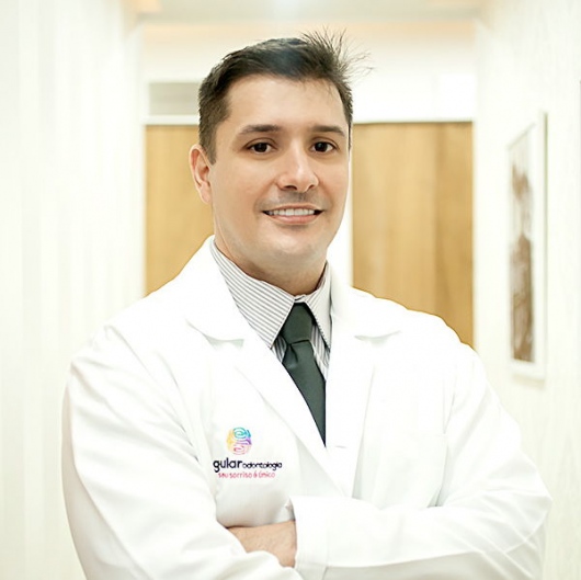 Dr. Thiago Gallicchio