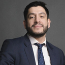 Dr. Oscar Medina