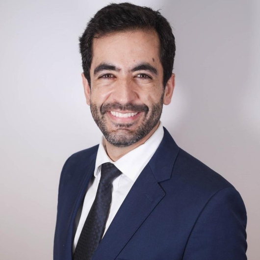 Dr. Paulo Veiga