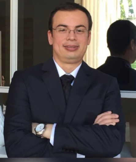 Dr. Fernando Coutinho