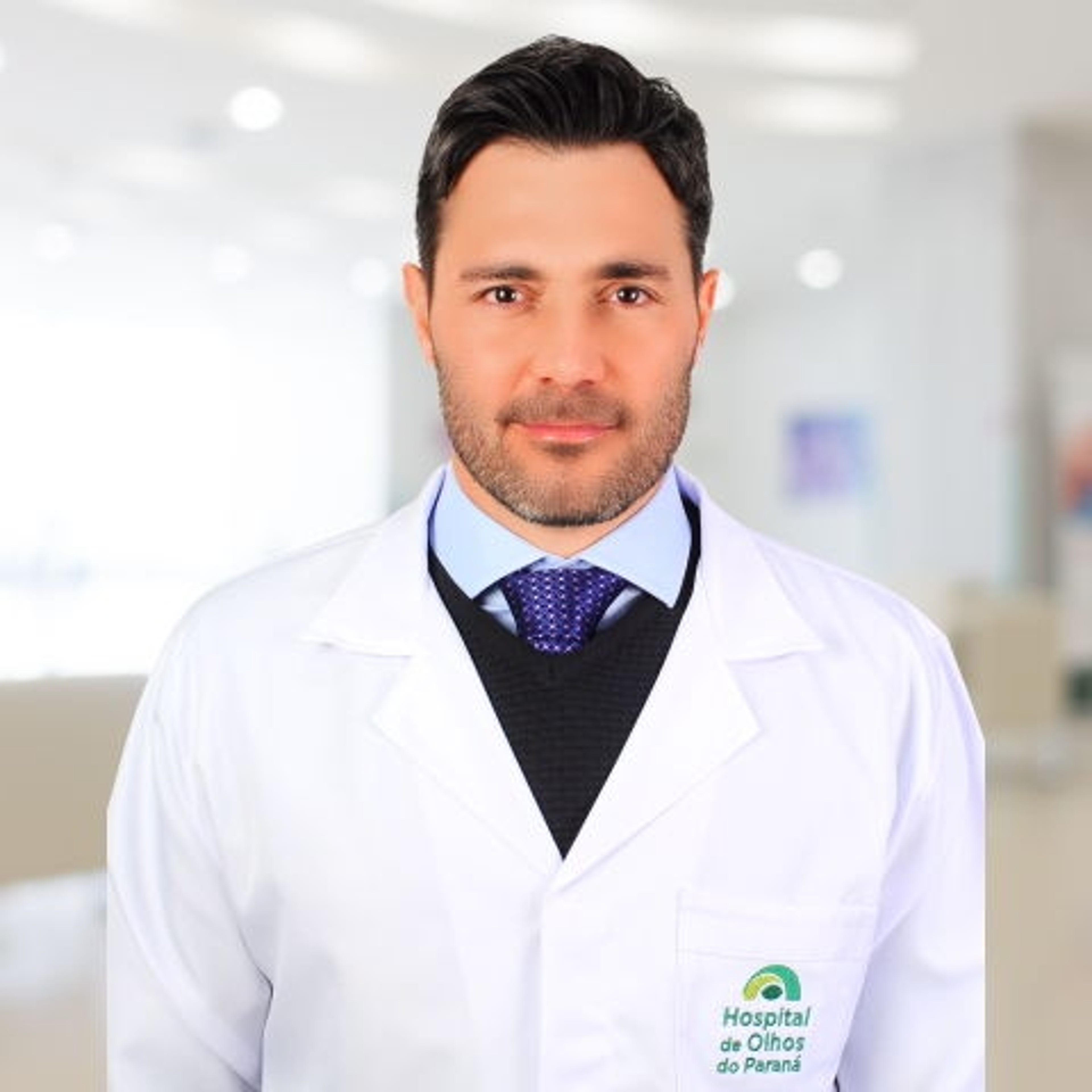 Dr. Jhony Polo