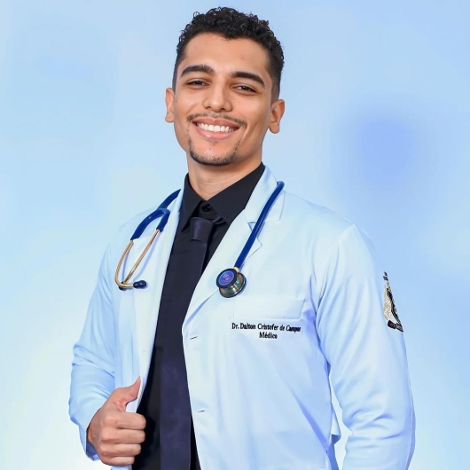 Dr. Dalton Cristofer