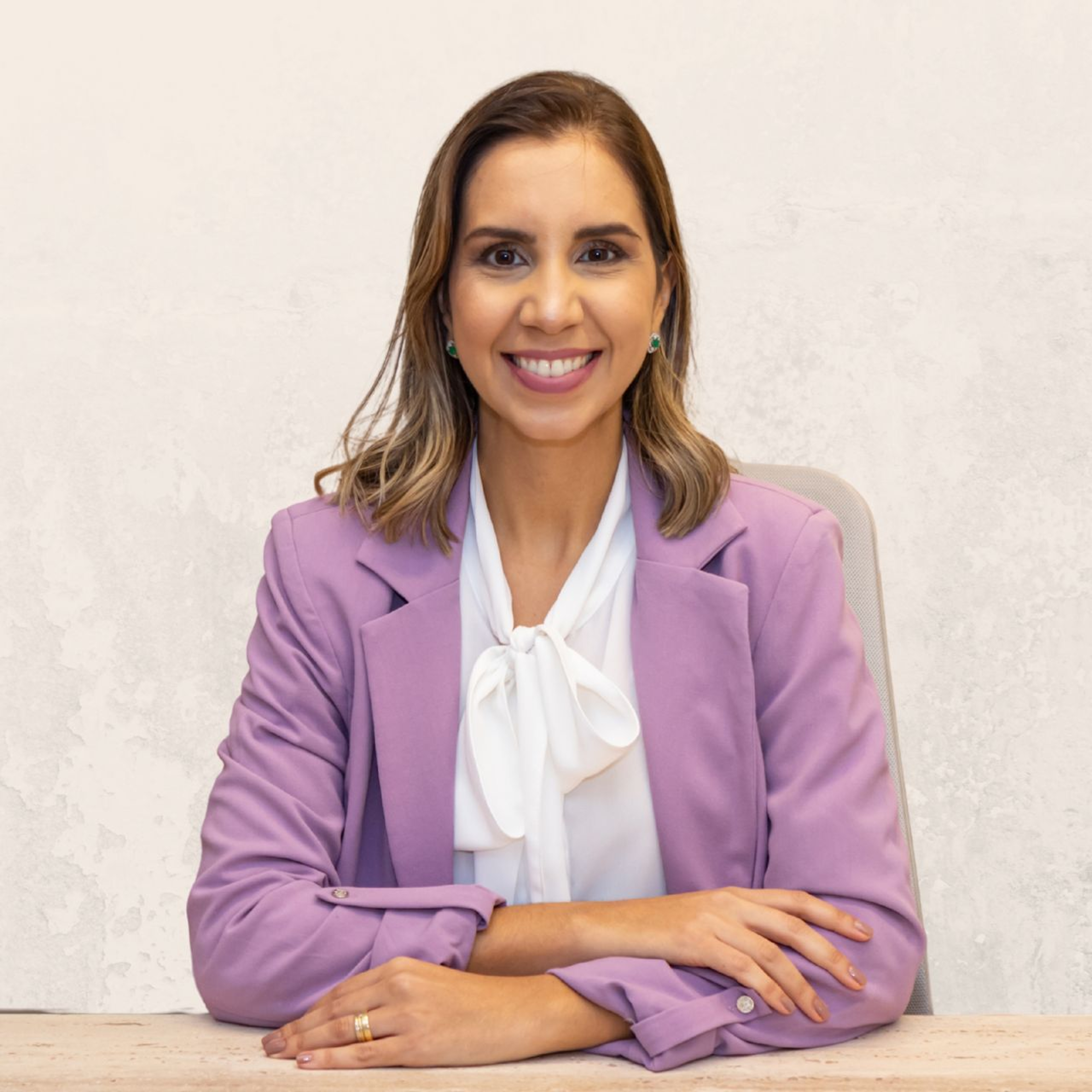 Dra. Glaucia Vanessa