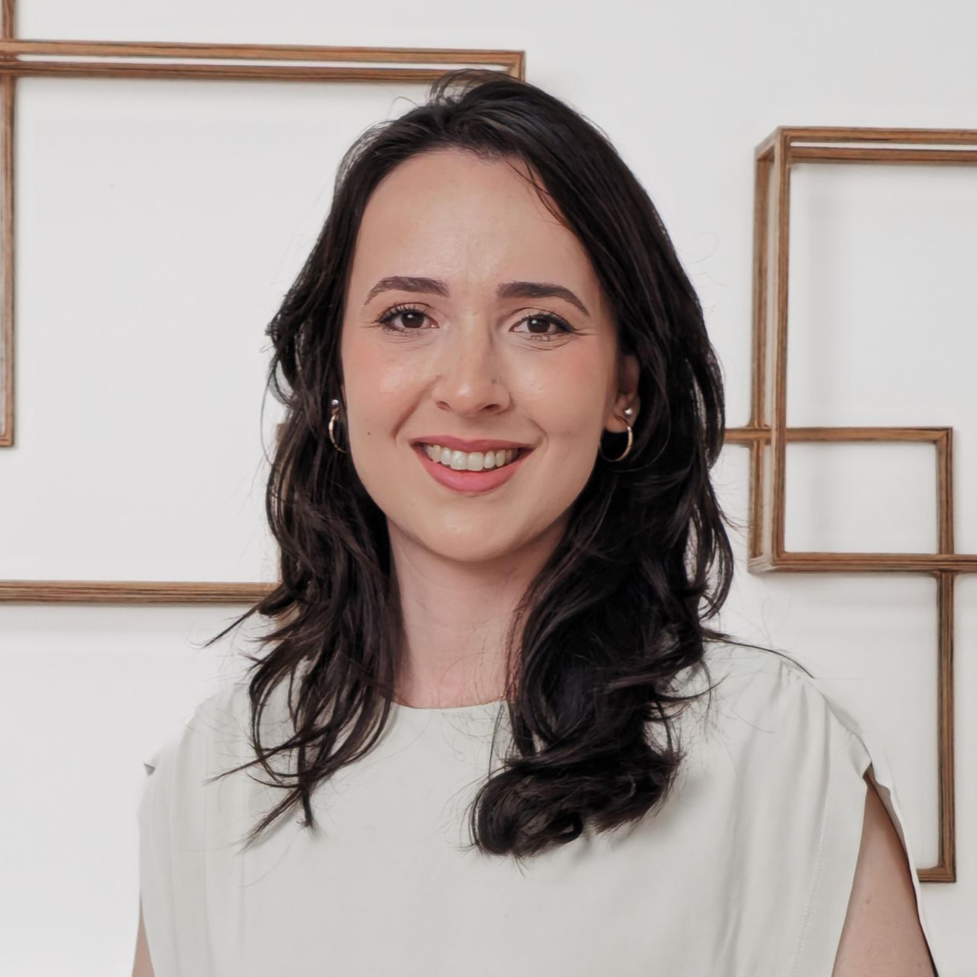 Dra. Carla Moura