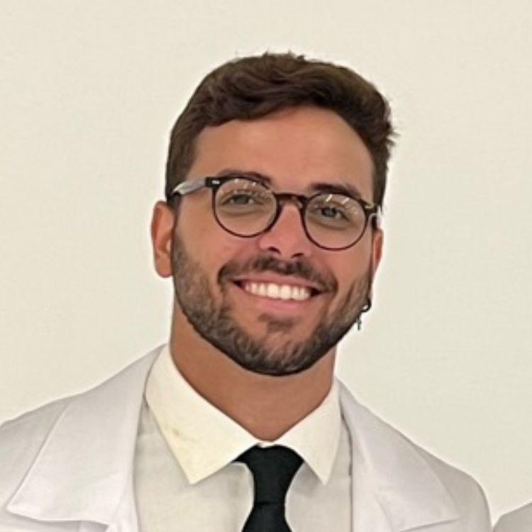 Dr. Caio Marques