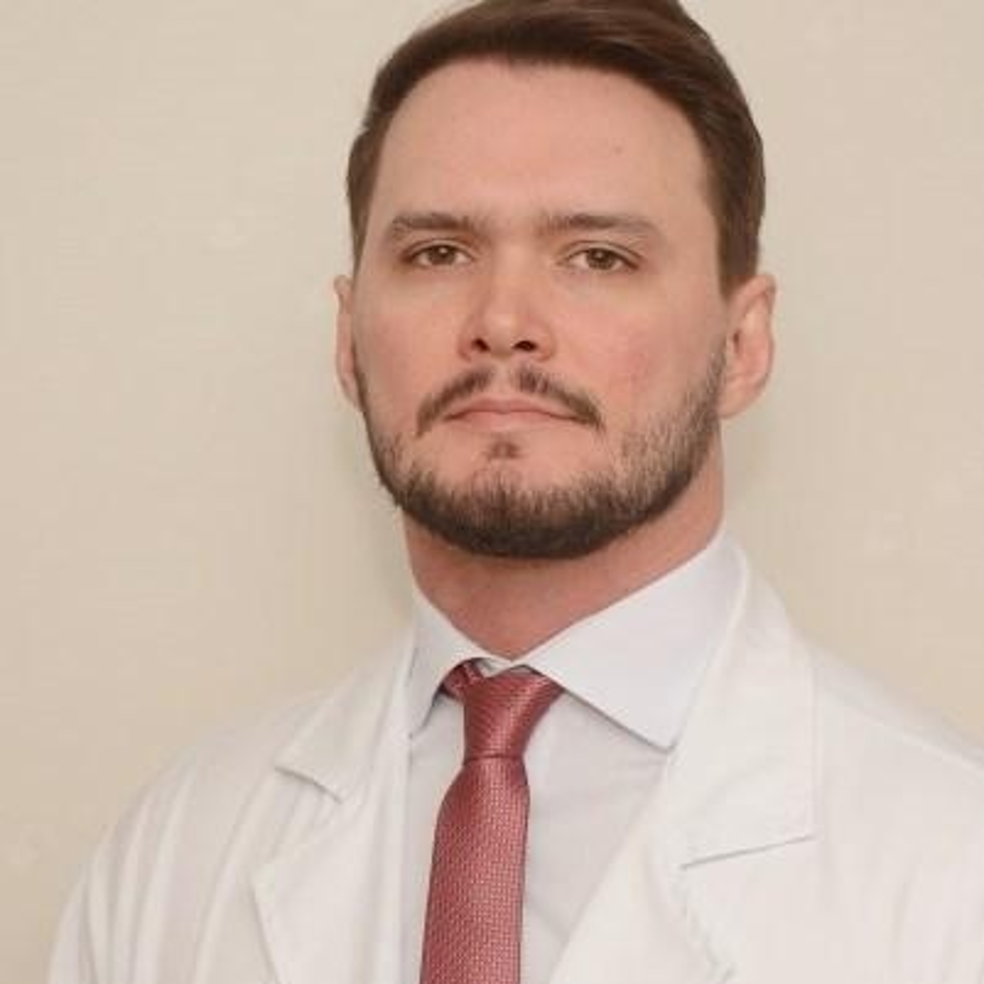 Dr. Leonardo Guedes