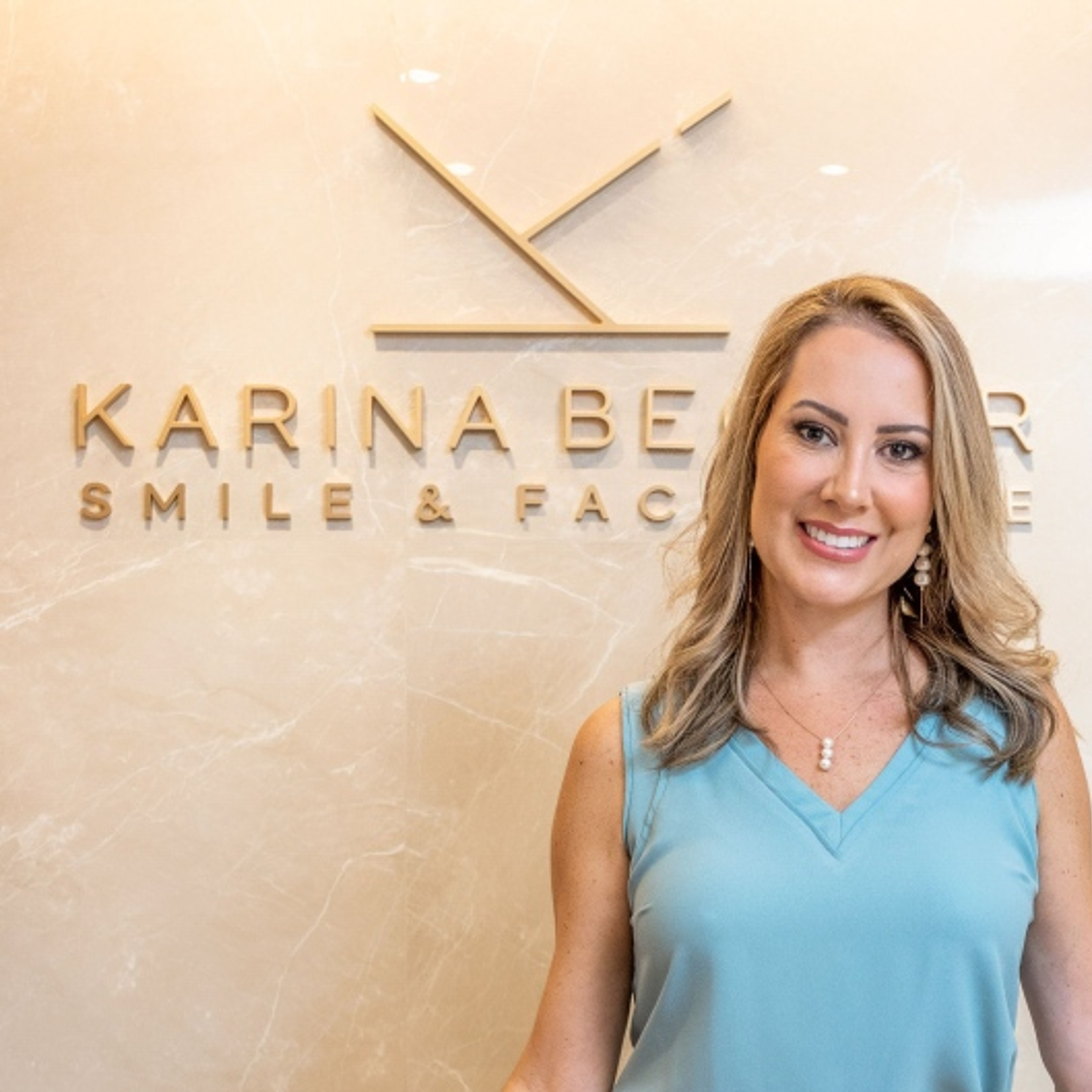 Dra. Karina Becker