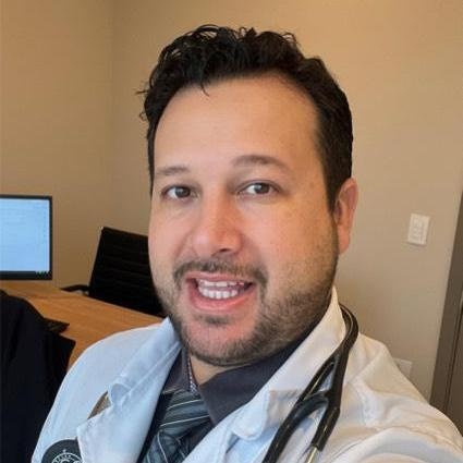 Dr. Leandro Raicoski