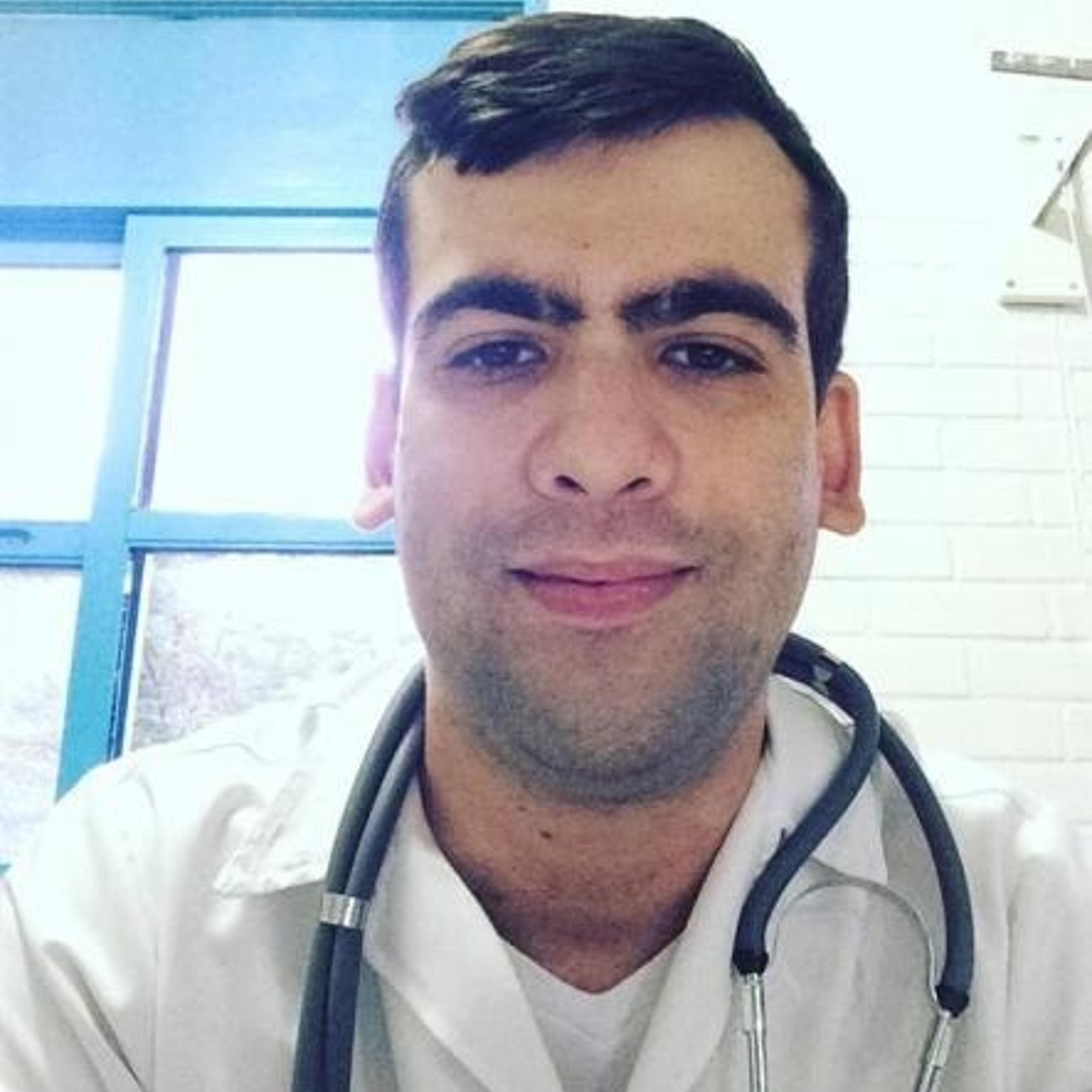 Dr. Vinicius Teixeira