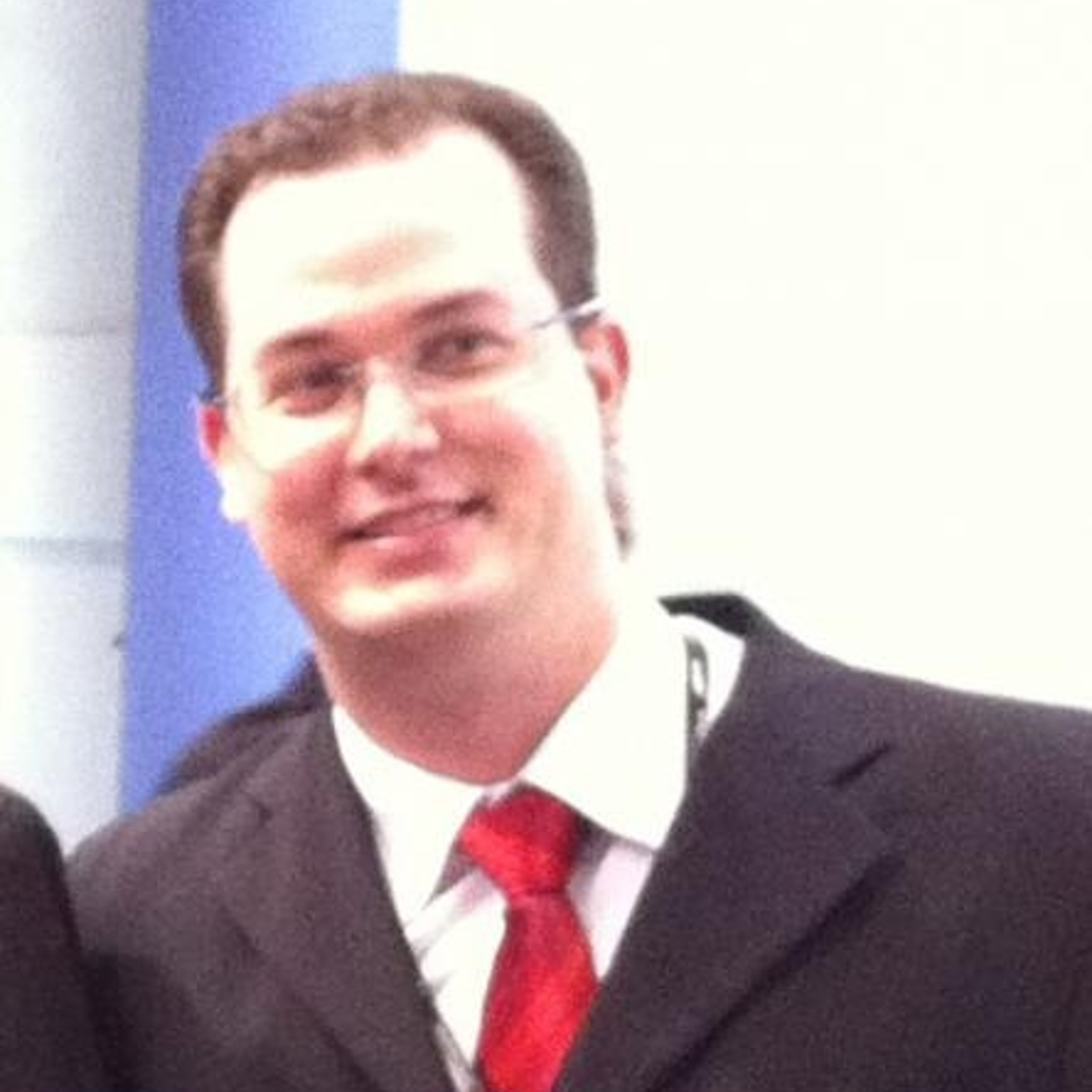 Dr. Rodrigo Segalote