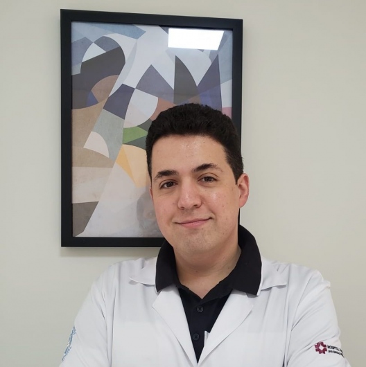 Dr. Fernando Bortolozzi
