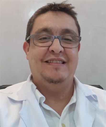 Dr. Carlos Alberto