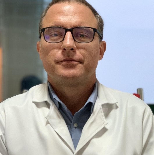 Dr. Alexandre Cerqueira