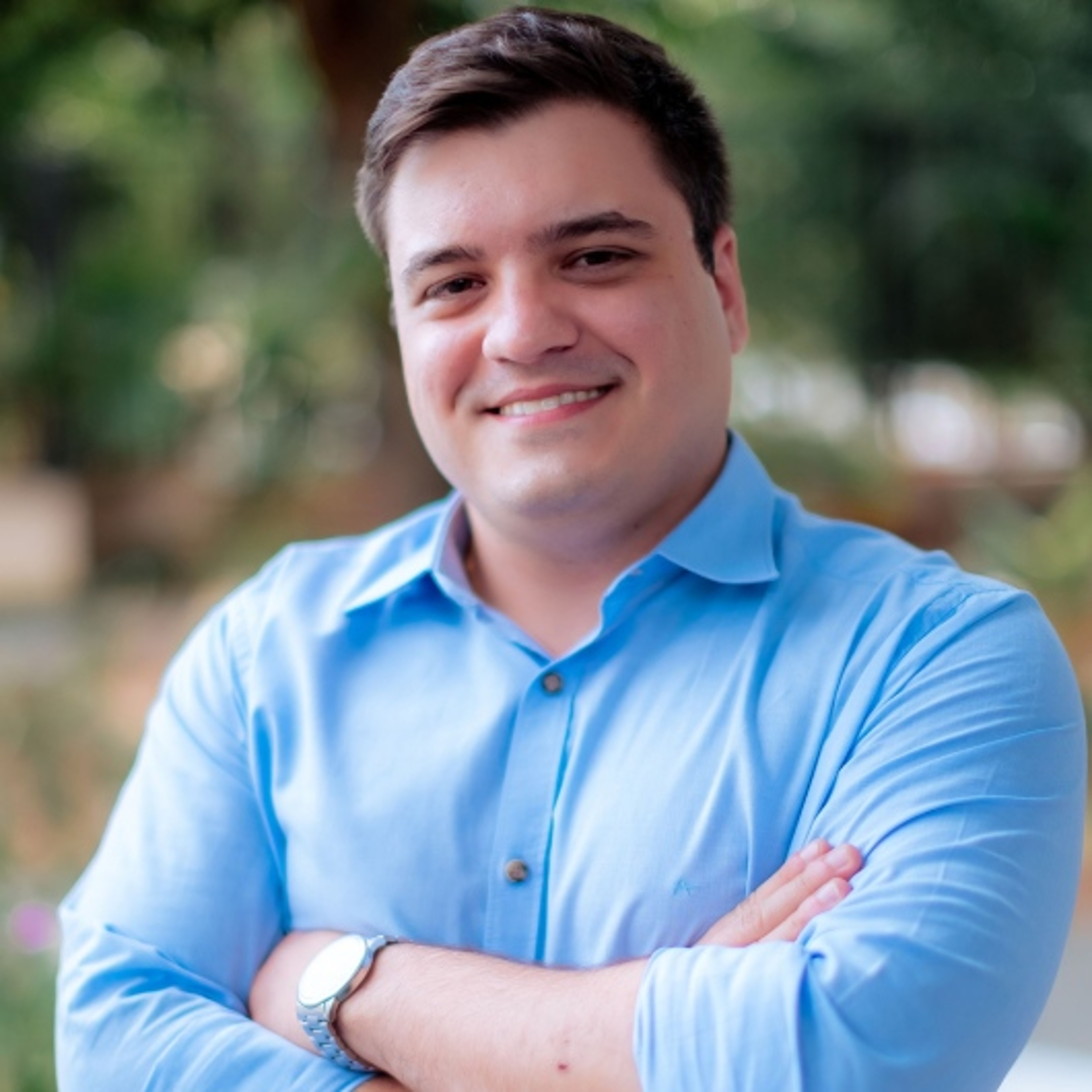 Dr. Davi Beber