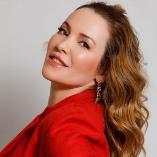 Dra. Letícia Bortolini