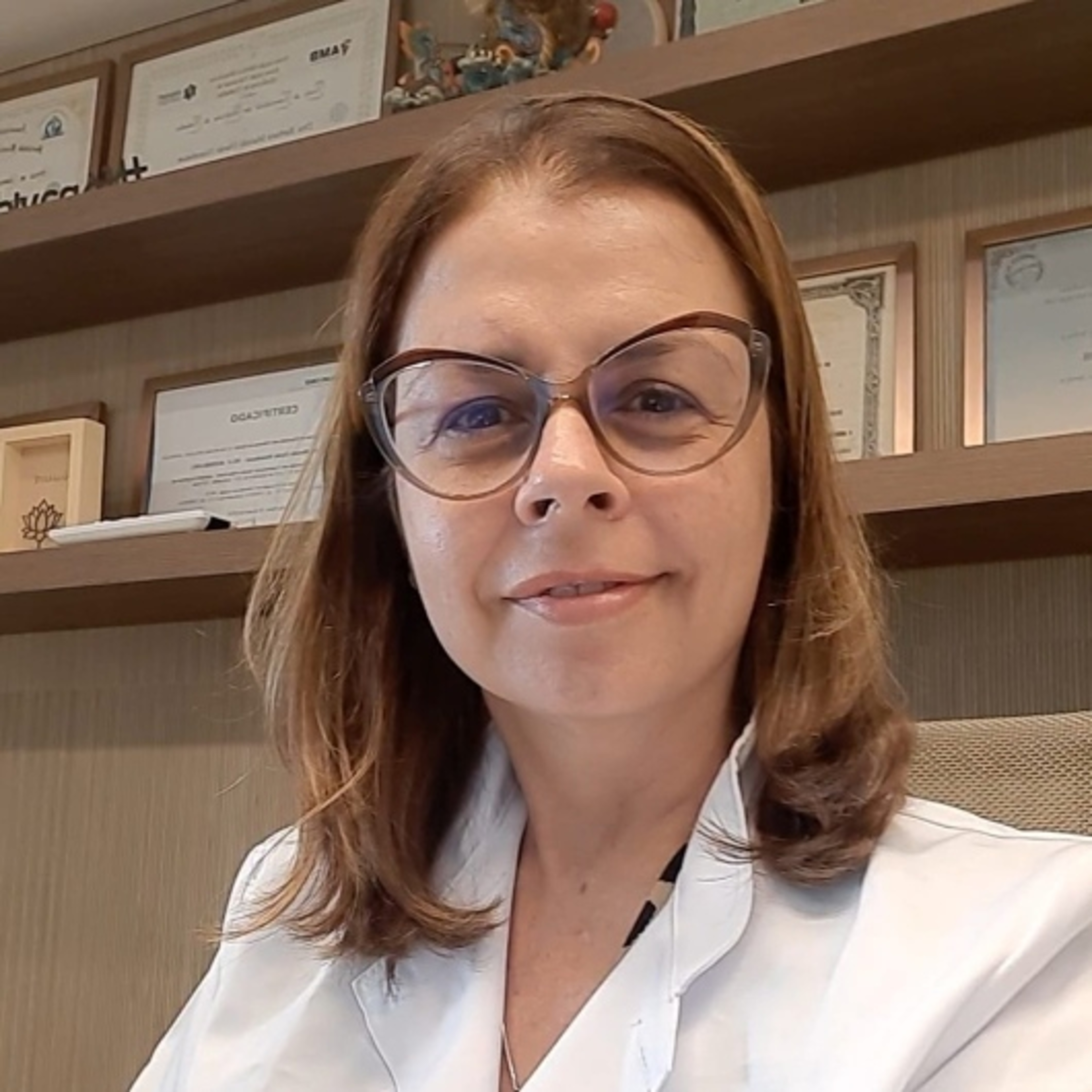 Dra. Barbara Macedo
