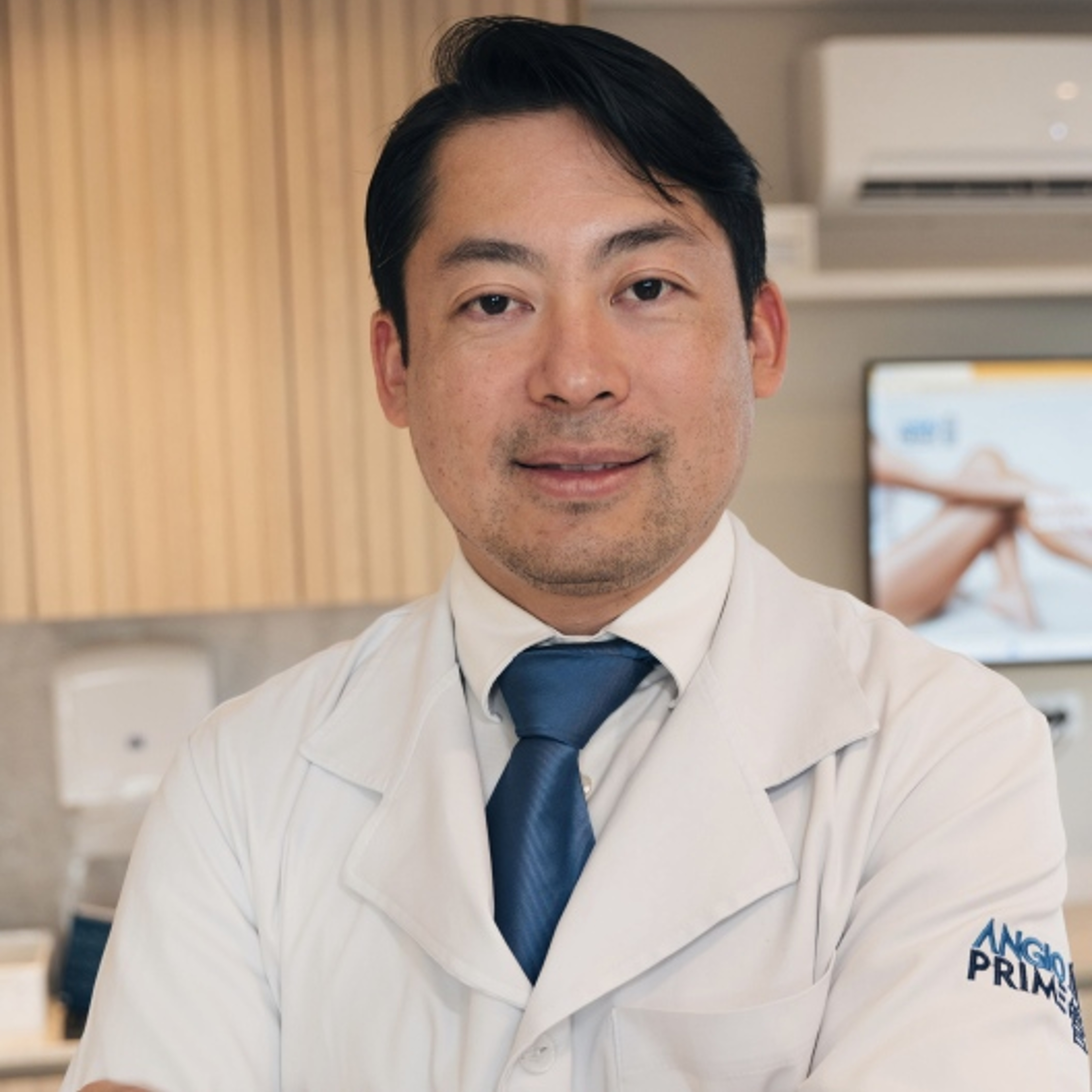 Dr. Alexandre Shiomi