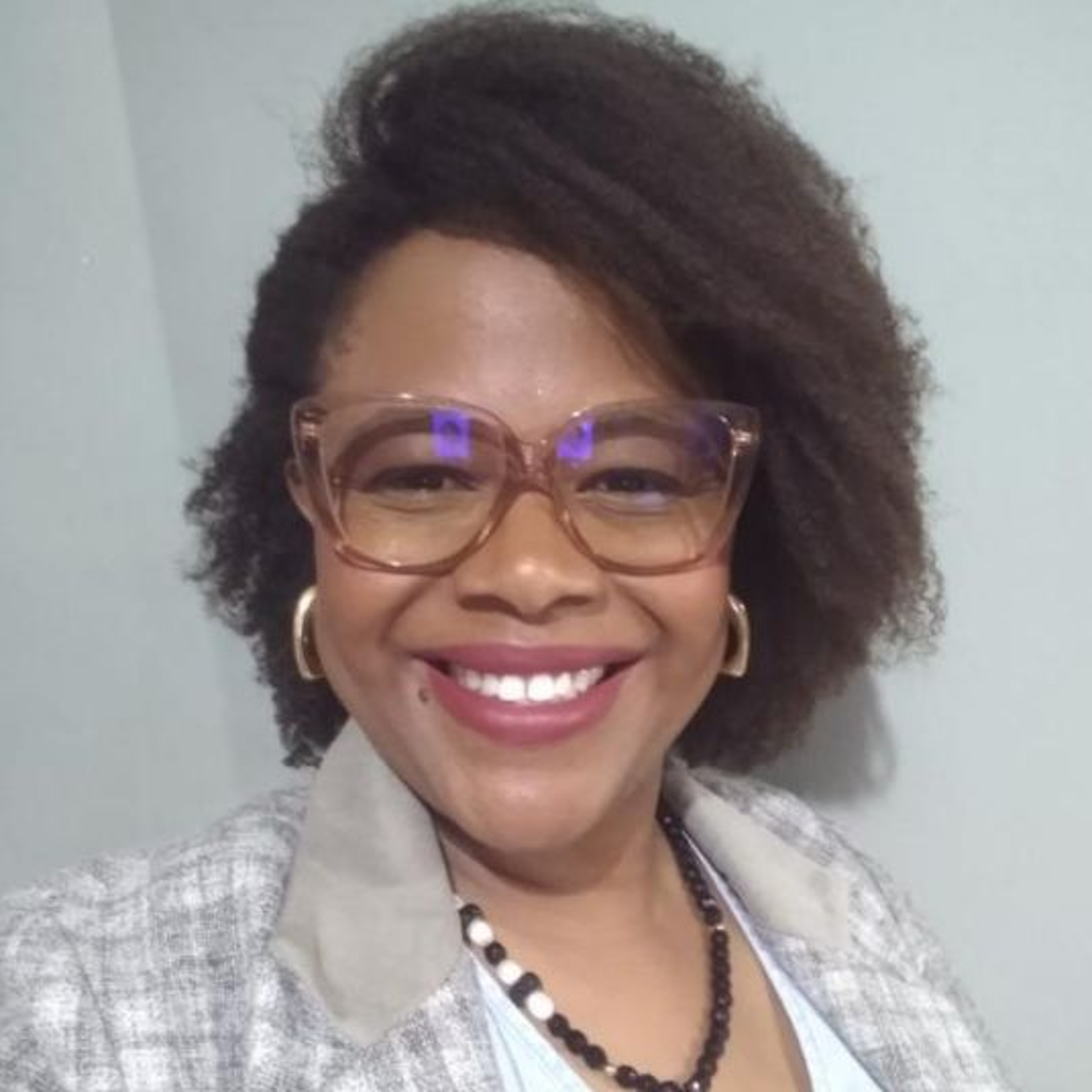 Dra. Kelly Cristina