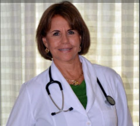 Dra. Henyse Valente
