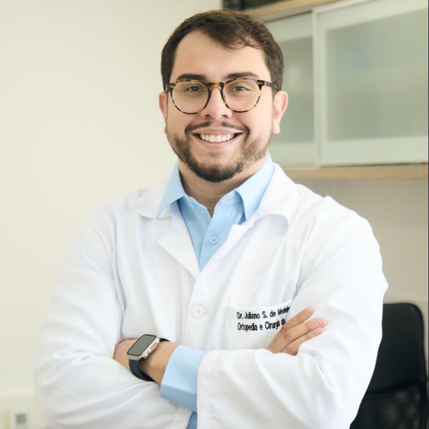 Dr. Juliano Medeiros