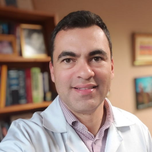 Dr. Kleber Marques