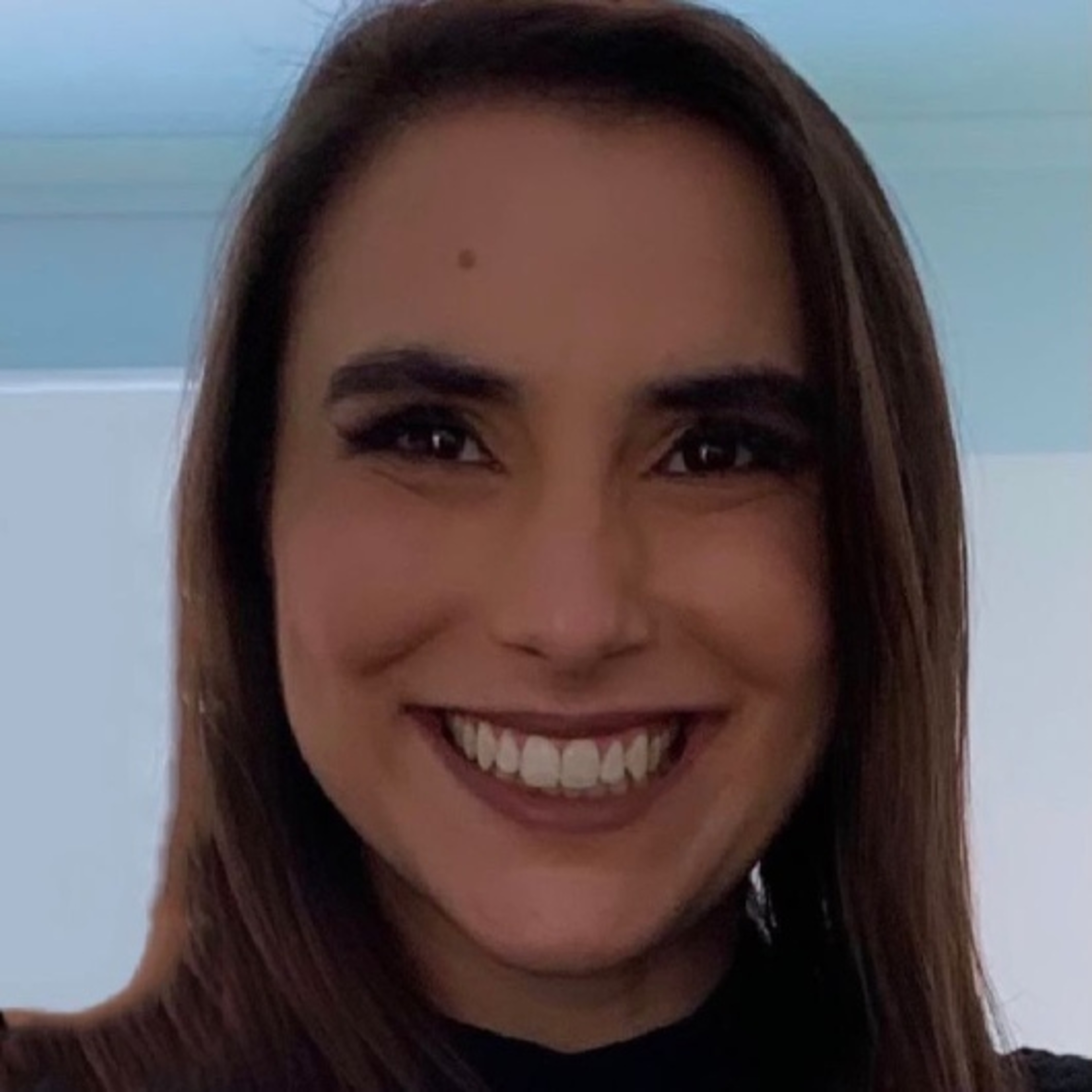 Foto de Dra. Renata Kuschnir