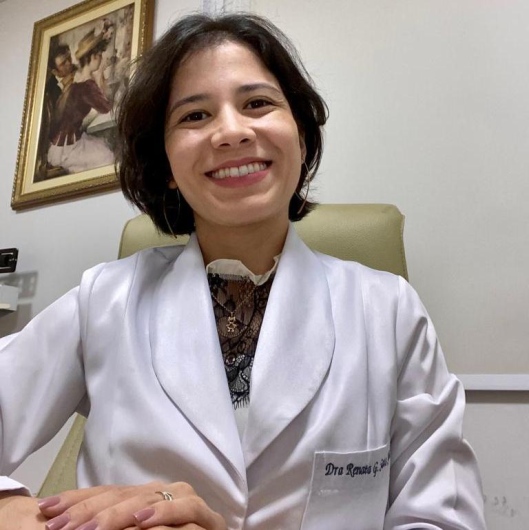 Dra. Renata Guimarães