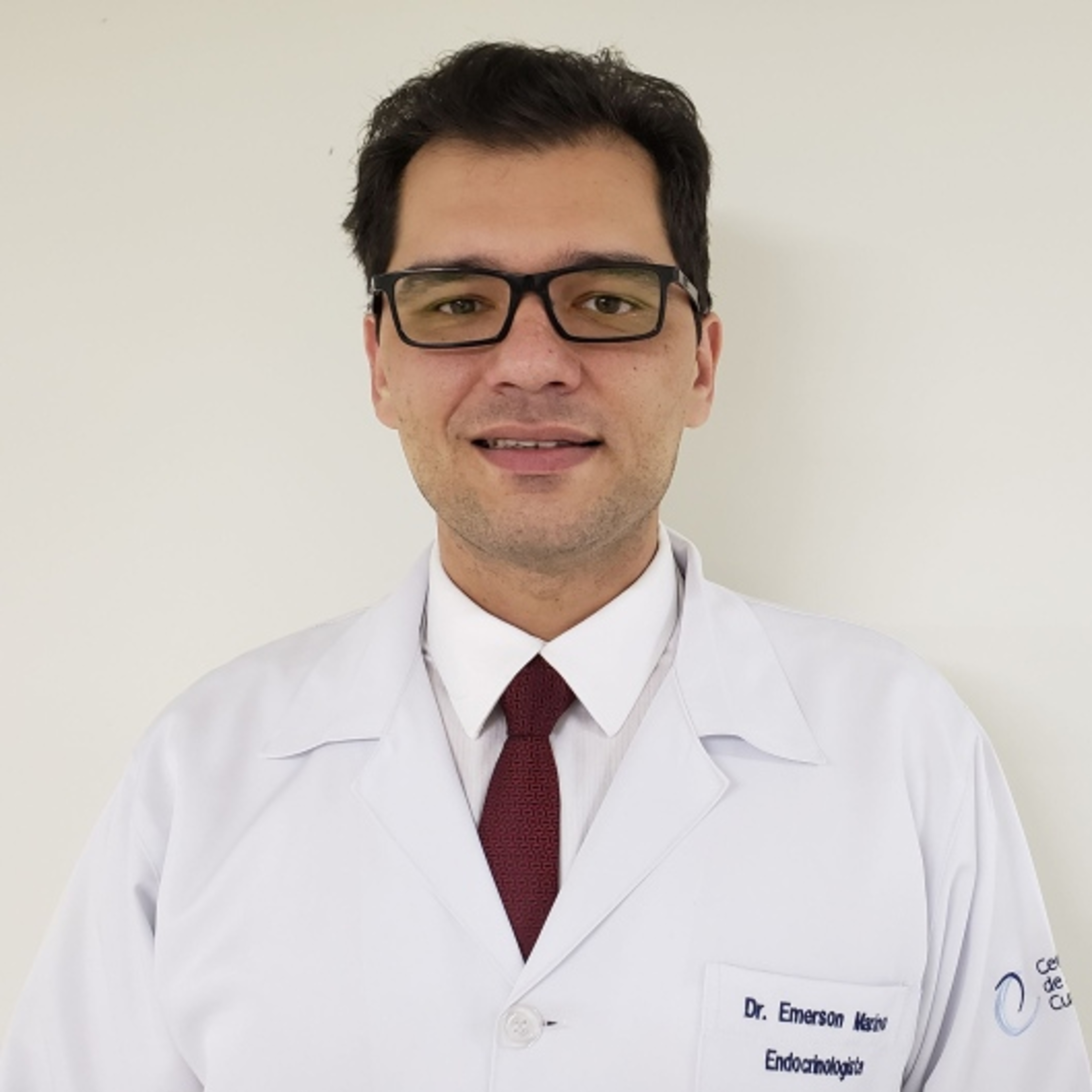 Dr. Emerson Cestari