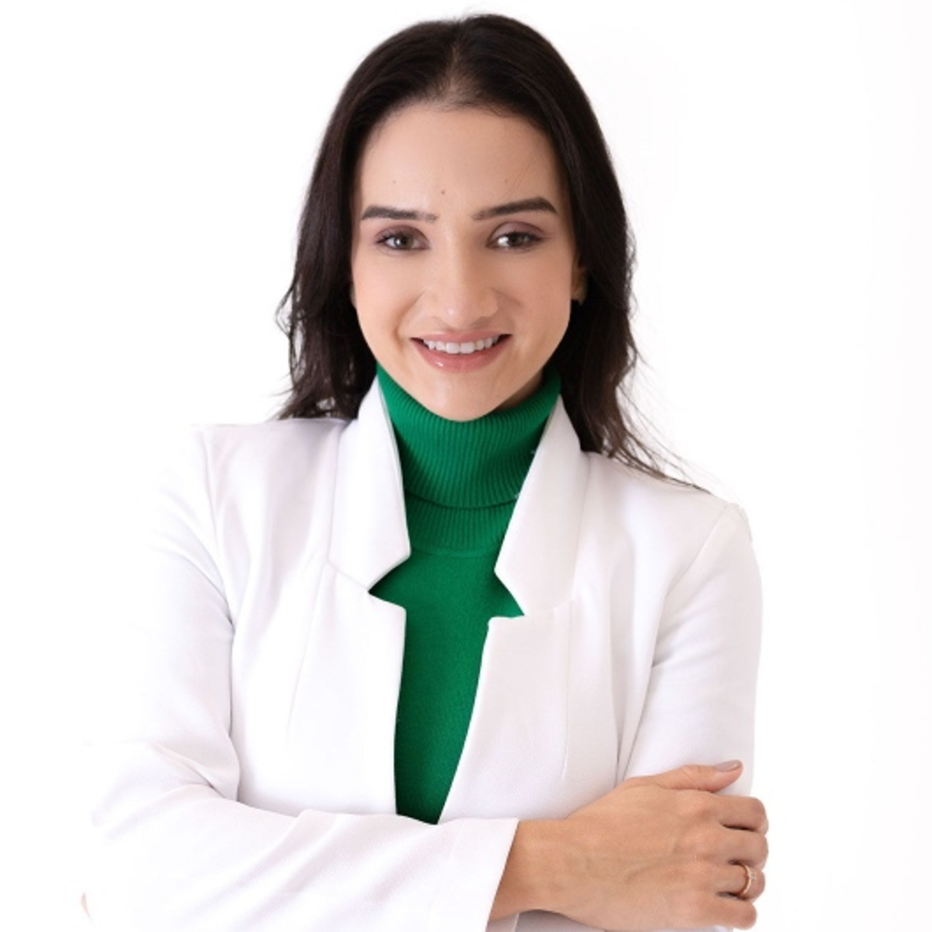 Dra. Thainá Soares