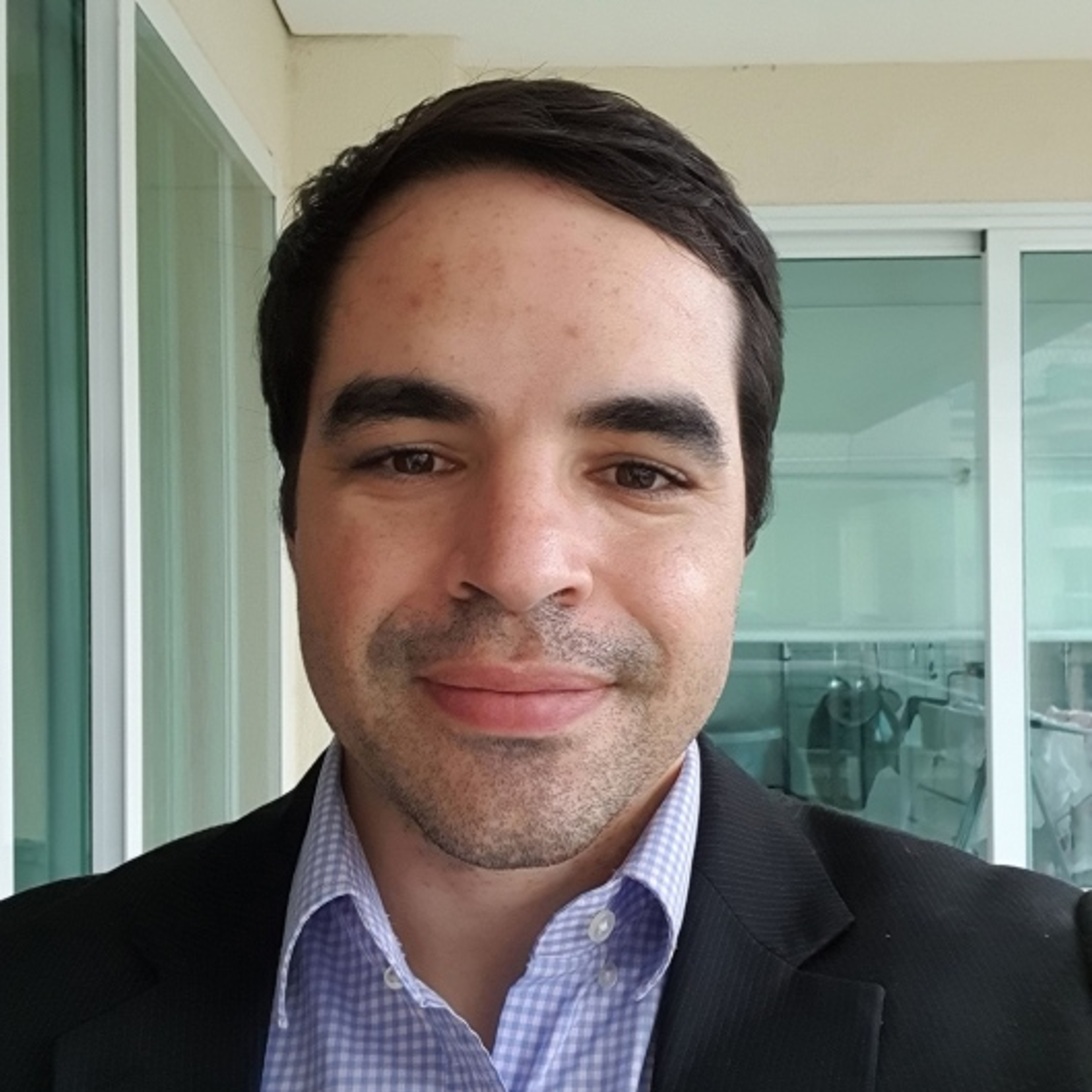 Dr. Daniel Tôrres