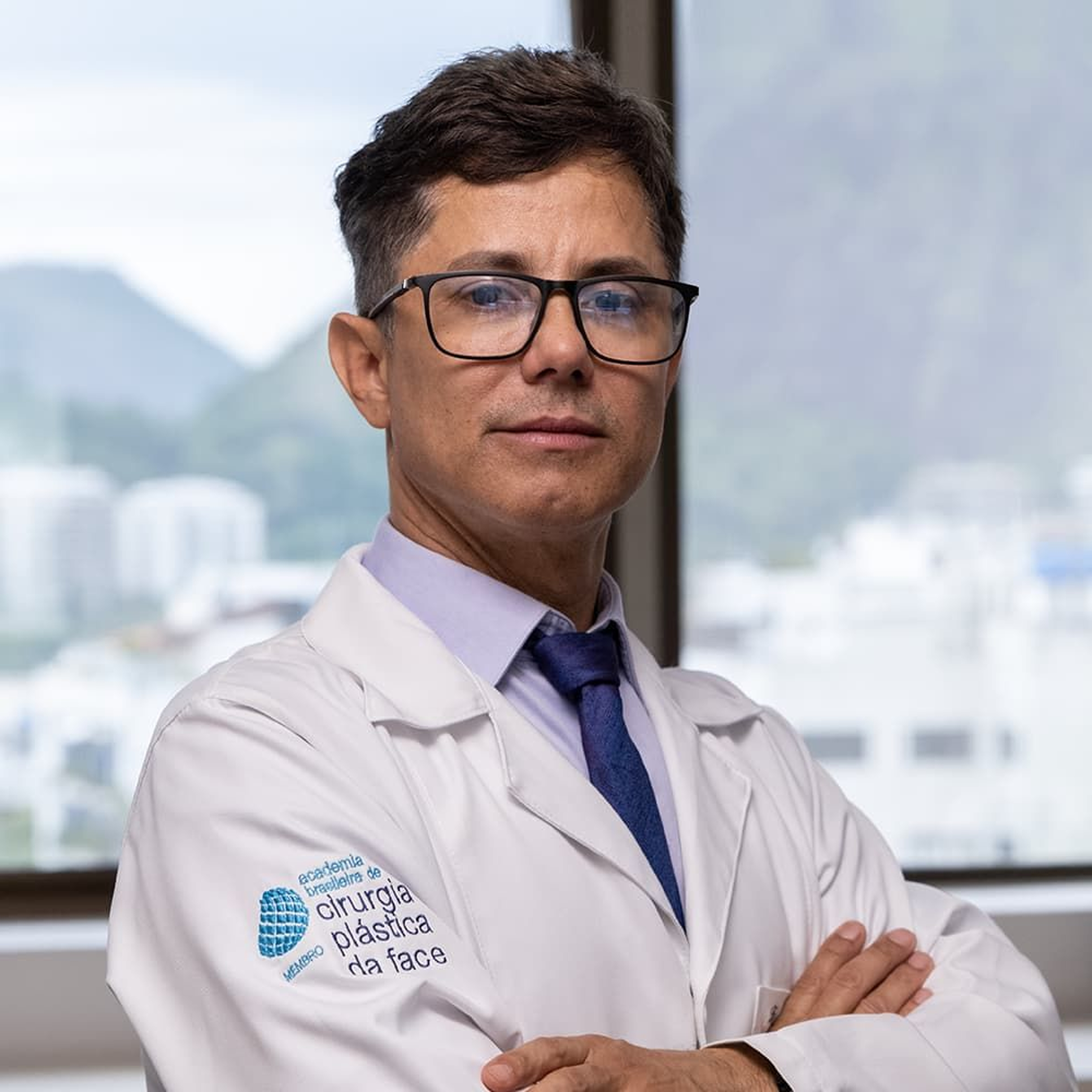 Dr. Helius Vinicius