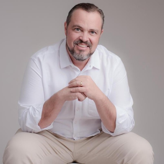 Dr. Fellipe Valle