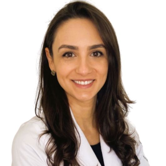 Dra. Vanessa Leão