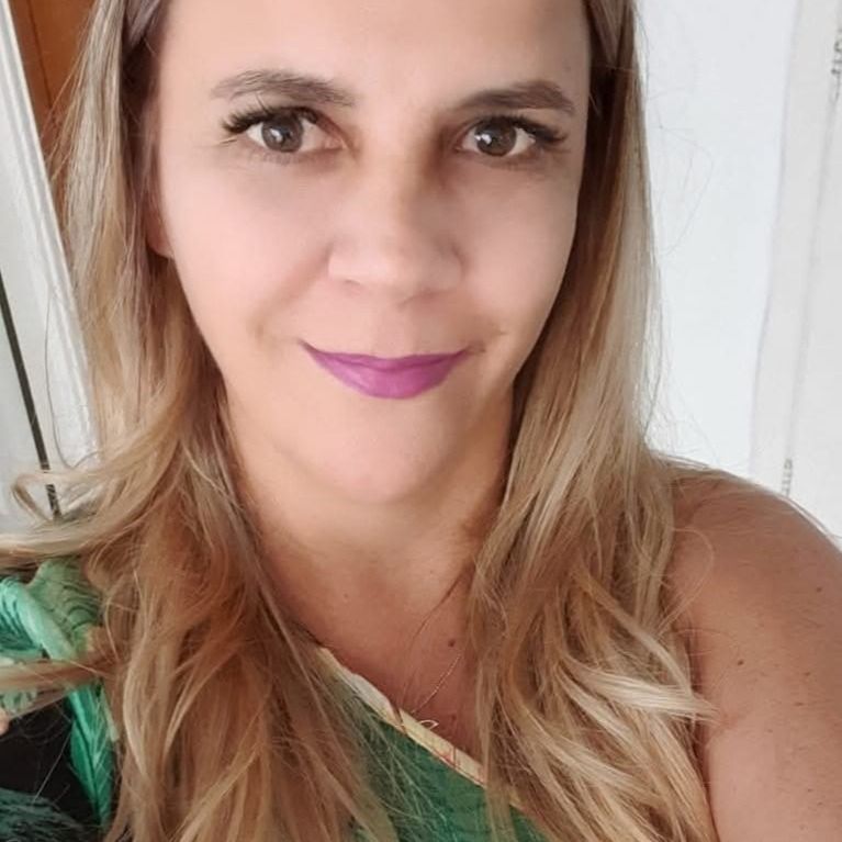 Psi Danielle Tavares