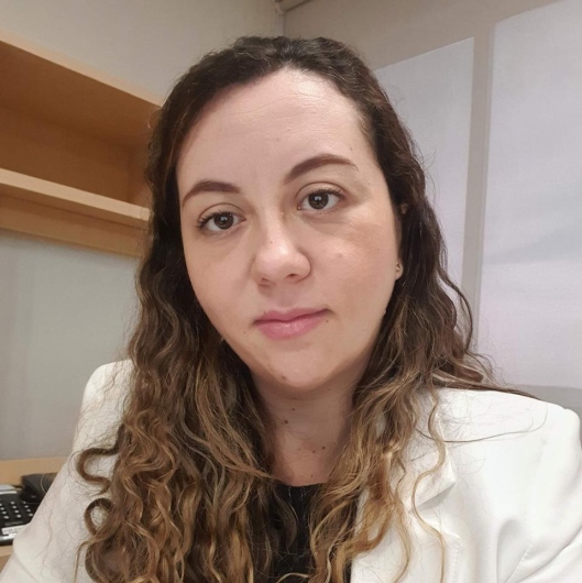 Dra. Renata Andrade
