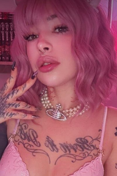 Ur Submissive Dream Girl ❤️‍🔥😈