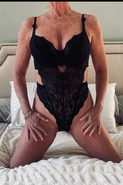 NawtyHellcatVIP - The Hot Mom Next Door