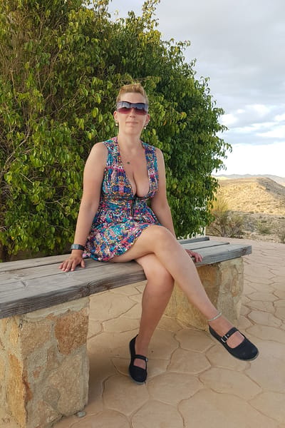 Kitty Amateur REAL Mature WOMAN 🧡